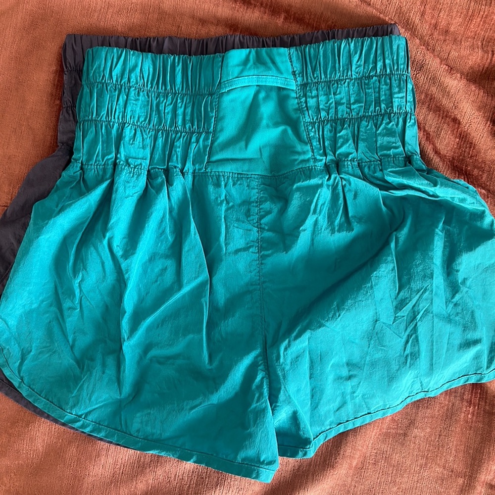 FP movement shorts Free People - Picture 3 of 4